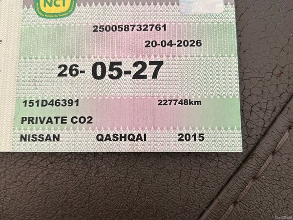 Nissan Qashqai Hatchback, Diesel, 2015, Grey