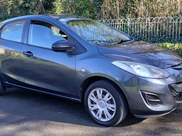 Mazda Mazda2 Hatchback, Petrol, 2012, Grey