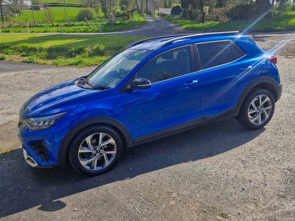 Kia Stonic Hatchback, Petrol Hybrid, 2022, Blue