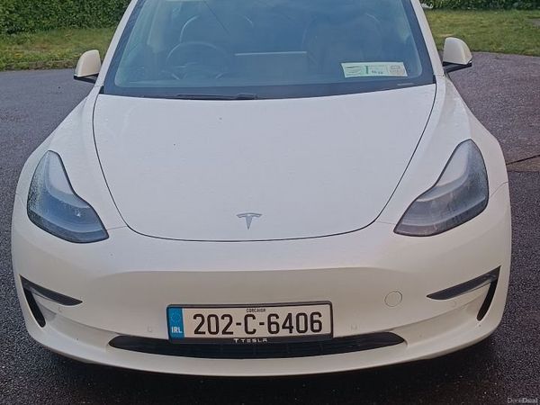 Tesla Model 3 Saloon, Electric, 2020, White