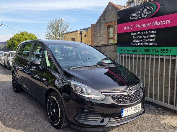 Opel Zafira MPV, Petrol, 2017, Black