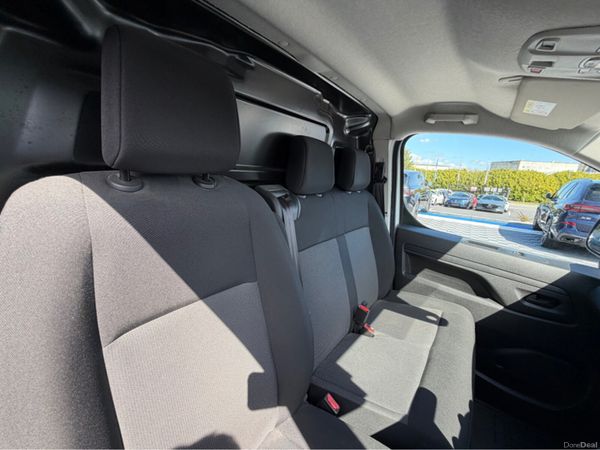 Opel Vivaro Van, Diesel, 2024, White
