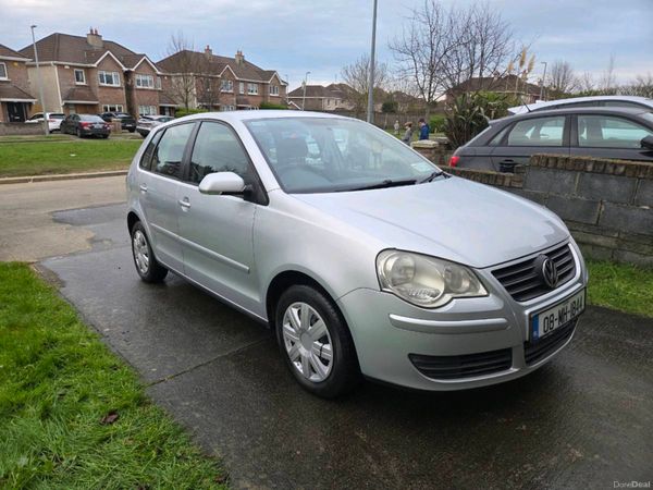 Volkswagen Polo Hatchback, Petrol, 2008, Silver