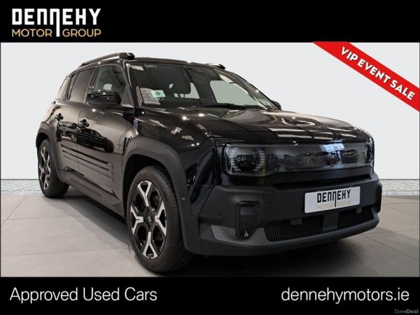 Renault 4 Hatchback, Electric, 2026, Black