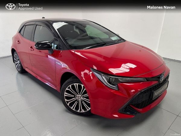 Toyota Corolla Hatchback, Petrol Hybrid, 2020, Red