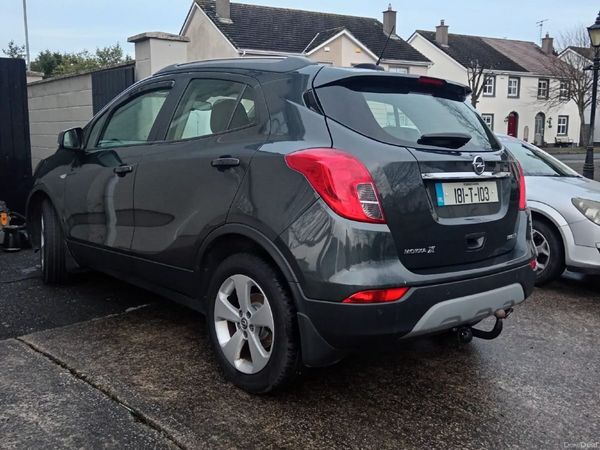 Opel Mokka SUV, Petrol, 2018, Grey