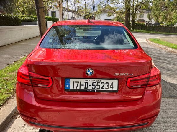 BMW 3-Series Saloon, Petrol Plug-in Hybrid, 2017, Red