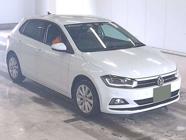 Volkswagen Polo Hatchback, Petrol, 2018, White