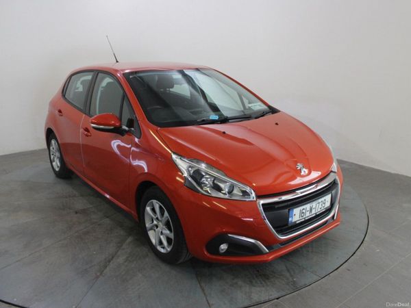 Peugeot 208 Hatchback, Petrol, 2016, Orange