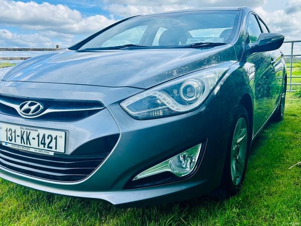 Hyundai i40 Saloon, Diesel, 2013, Silver