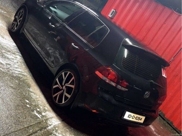 Volkswagen Golf Hatchback, Petrol, 2010, Black