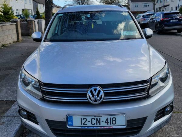 Volkswagen Tiguan SUV, Diesel, 2012, Silver