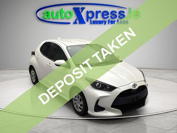 Toyota Yaris Hatchback, Petrol, 2021, White