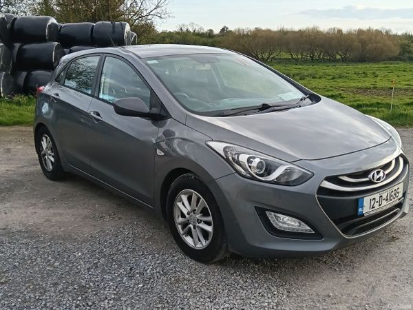 Hyundai i30 Hatchback, Diesel, 2012, Grey