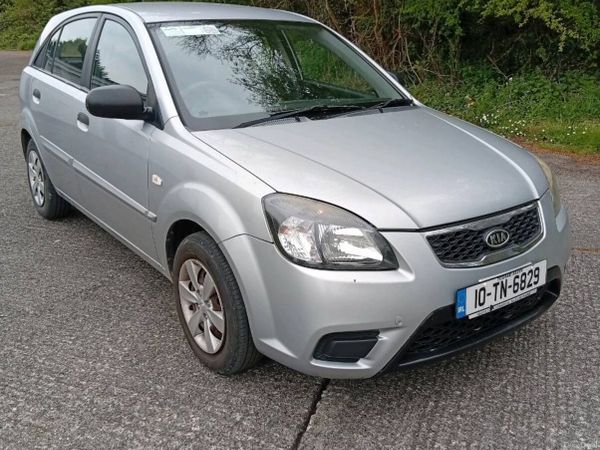 Kia Rio Hatchback, Petrol, 2010, Silver