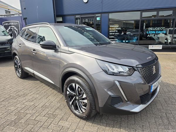 Peugeot 2008 MPV, Petrol, 2023, Grey