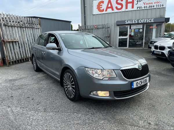 Skoda Superb Saloon, Diesel, 2010, Grey