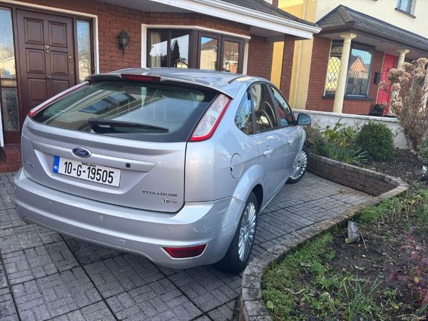 Ford Focus Hatchback, Diesel, 2010, Silver