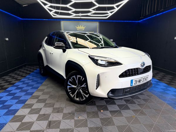Toyota Yaris Cross SUV, Petrol Hybrid, 2021, White