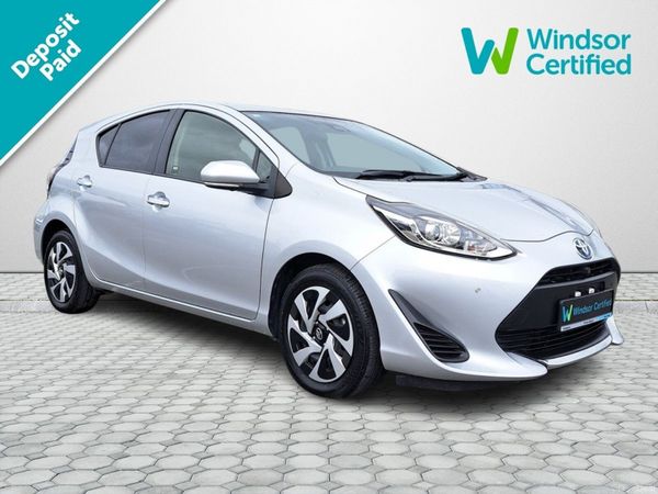 Toyota Aqua Hatchback, Petrol Hybrid, 2020, Silver