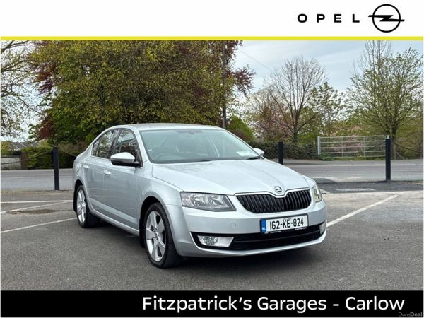 Skoda Octavia Saloon, Diesel, 2016, Silver