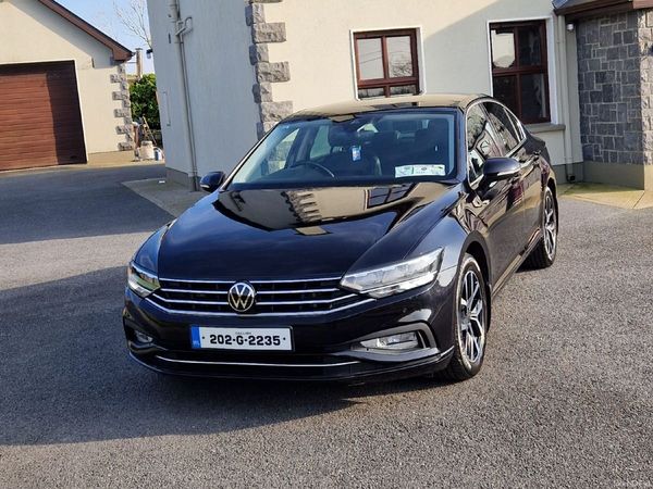 Volkswagen Passat Saloon, Diesel, 2020, Black