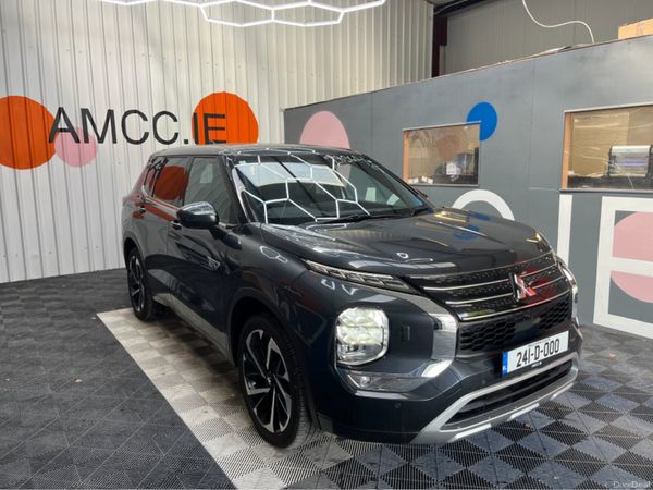 Mitsubishi Outlander SUV, Petrol Plug-in Hybrid, 2024, Black