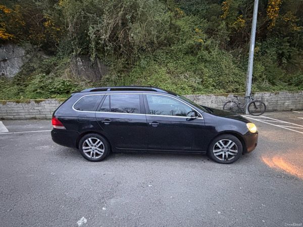 Volkswagen Golf Estate, Petrol, 2010, Black