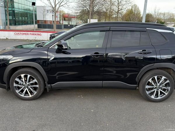 Toyota Corolla Hatchback, Petrol Hybrid, 2023, Black