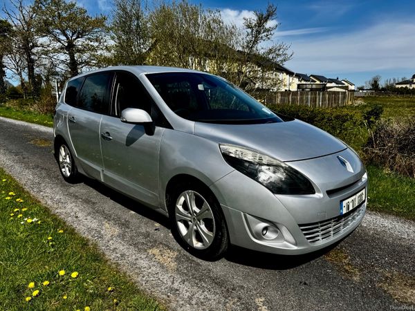 Renault Grand Scenic MPV, Diesel, 2010, Silver