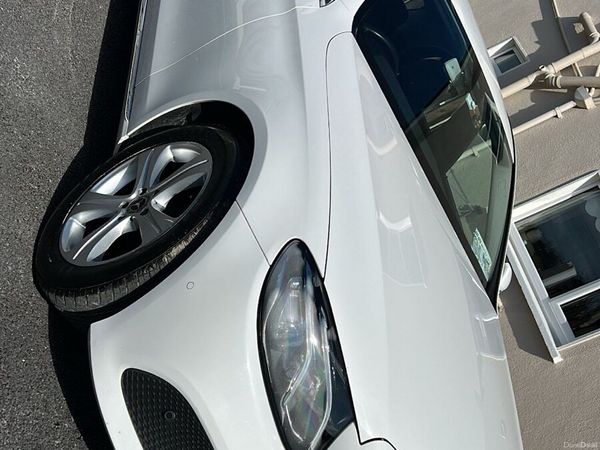 Mercedes-Benz E-Class Saloon, Diesel, 2017, White