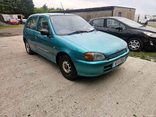 Toyota Starlet Hatchback, Petrol, 1998, Green