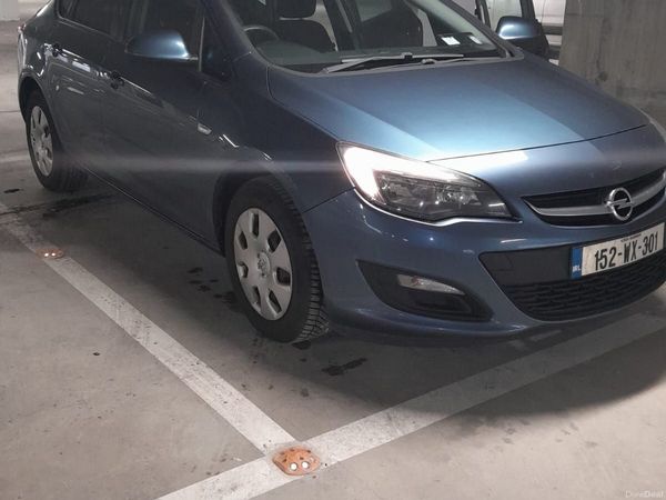 Opel Astra Saloon, Diesel, 2015, Blue