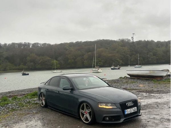 Audi A4 Saloon, Diesel, 2011, Grey