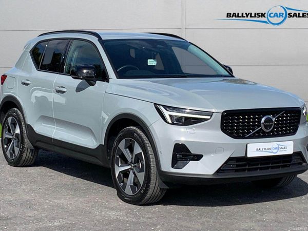 Volvo XC40 SUV, Petrol Hybrid, 2026, Grey