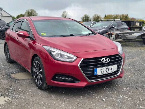 Hyundai i40 Saloon, Diesel, 2017, Red