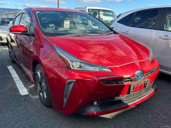 Toyota Prius Saloon, Petrol Hybrid, 2019, Red