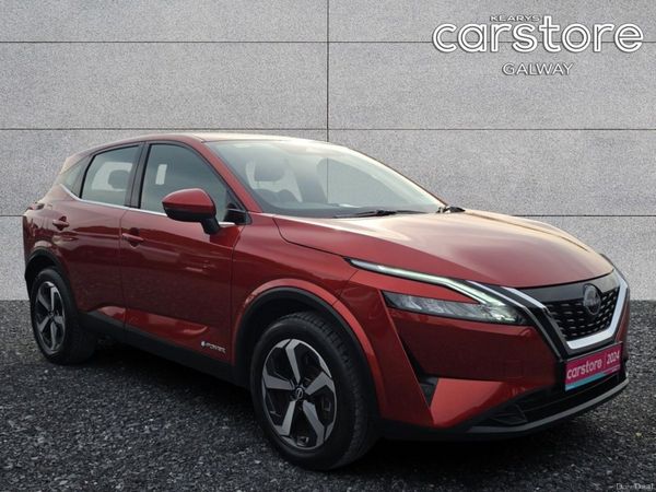 Nissan Qashqai MPV, Petrol, 2024, Red