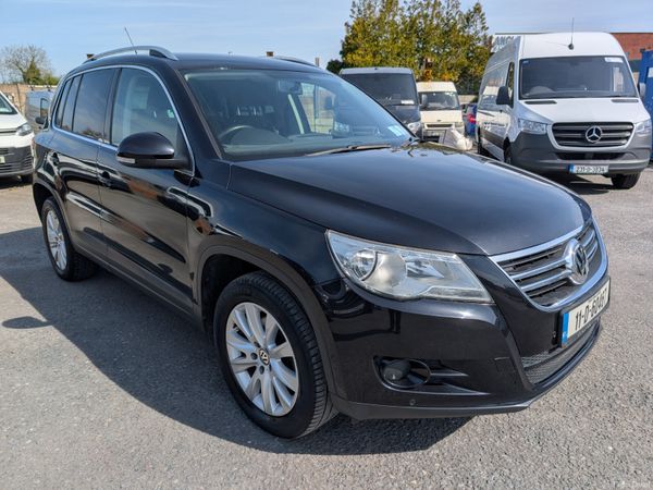 Volkswagen Tiguan SUV, Diesel, 2011, Black