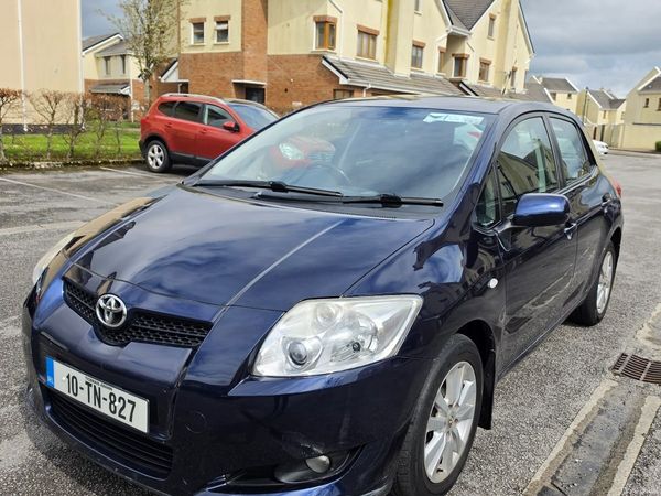 Toyota Auris Hatchback, Petrol, 2010, Blue