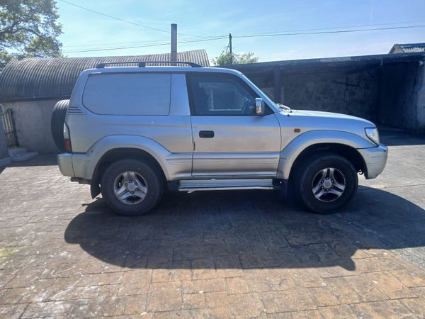 Toyota Land Cruiser SUV, Diesel, 2001, Silver