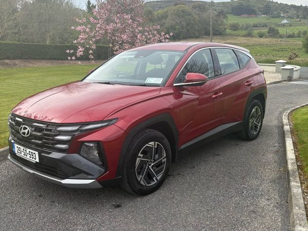 Hyundai Tucson SUV, Diesel, 2025, Red