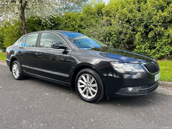 Skoda Superb Saloon, Diesel, 2014, Black