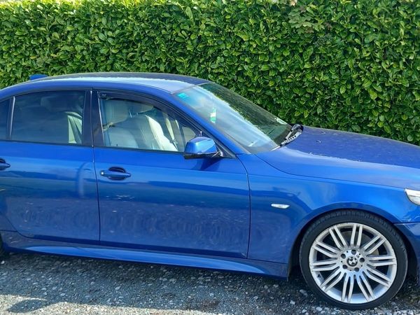 BMW 5-Series Saloon, Diesel, 2010, Blue