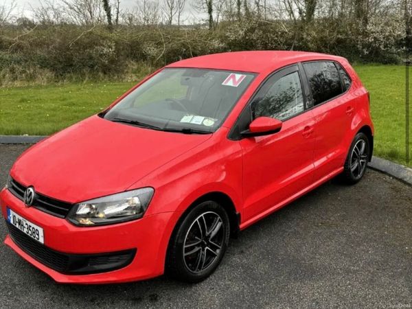Volkswagen Polo Hatchback, Petrol, 2010, Red