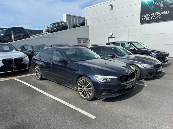 BMW 5-Series Saloon, Diesel, 2017, Blue