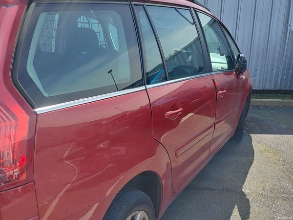 Citroen C4 Picasso MPV, Diesel, 2012, Red