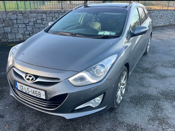 Hyundai i40 Estate, Diesel, 2012, Silver