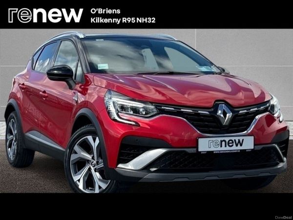 Renault Captur Hatchback, Petrol, 2023, Red