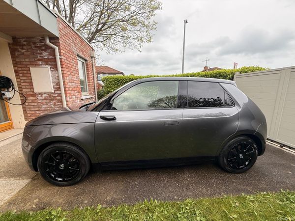 Honda e Hatchback, Electric, 2022, Grey